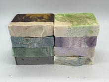 Load image into Gallery viewer, Christmas Gift Box 8 Soaps *Christmas special*