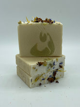 Load image into Gallery viewer, Lemongrass Patchouli Soap